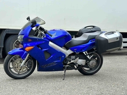 Honda VFR800 FI