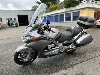  Honda ST1300A Pan European	