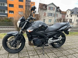 Suzuki GSR 600