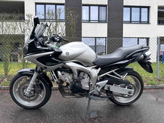  Yamaha FZ6-S