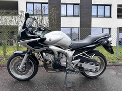 Yamaha FZ6-S