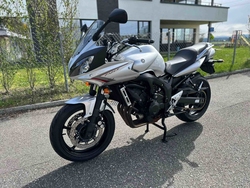 Yamaha FZ6S