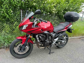  Yamaha FZ6S