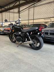 Triumph Street Twin