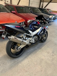 Honda CBR900RR Fireblade