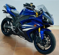 Yamaha YZF-R1