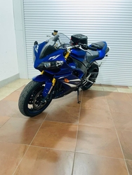 Yamaha YZF-R1