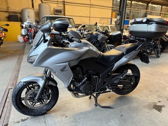 �������� Honda CBF1000FA