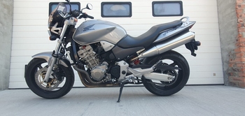 �������� Honda CB900 Hornet