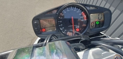 Suzuki GSR600SA